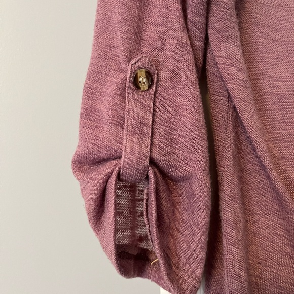 3/4 sleeve on a plum color casual shirt - Picture 3 of 4